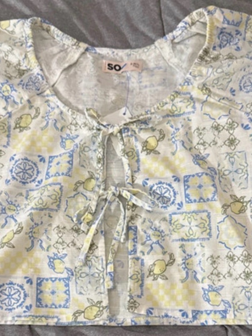 SO Lemon Tile Tie-Front Cropped Top in Blue, Yellow, Cream